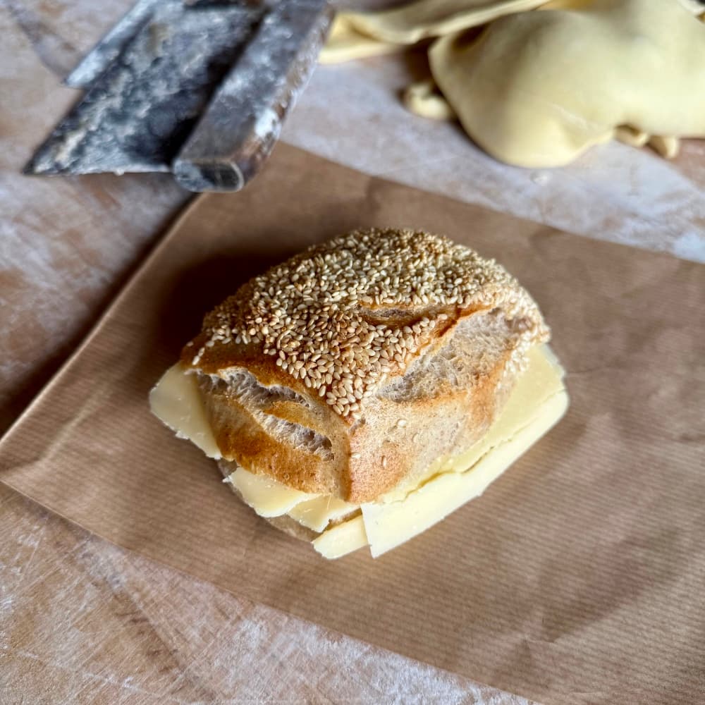 Bolli við osti